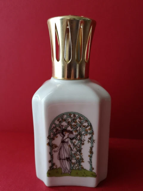 BOÎTE À BIJOUX En Porcelaine ( Les Amoureux de Peynet ) Couleuvre Made In... EUR 140,00 - FR