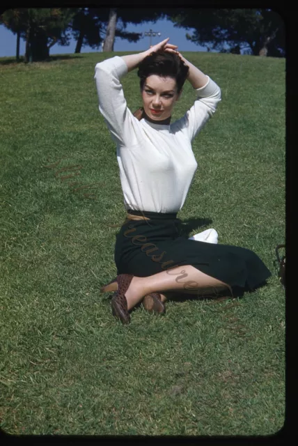 Pretty Woman Glamour Pose Fashion 1950s Slide 35mm Red Border Kodachrome
