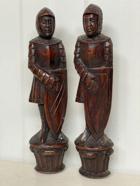 A beautiful Pair of Gothic Revival Knights carved in oak circa 1900 - 1920