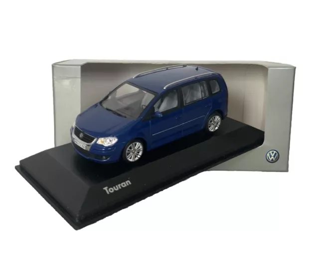 Volkswagen Touran GP - 1/43 scale - VW Minichamps modelcar