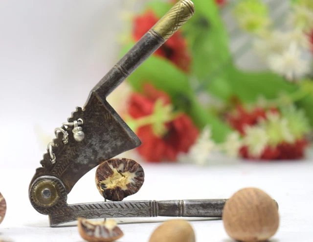 Original Indian Collectible Iron Betel Nut Cracker with Silver Bells. i12-205