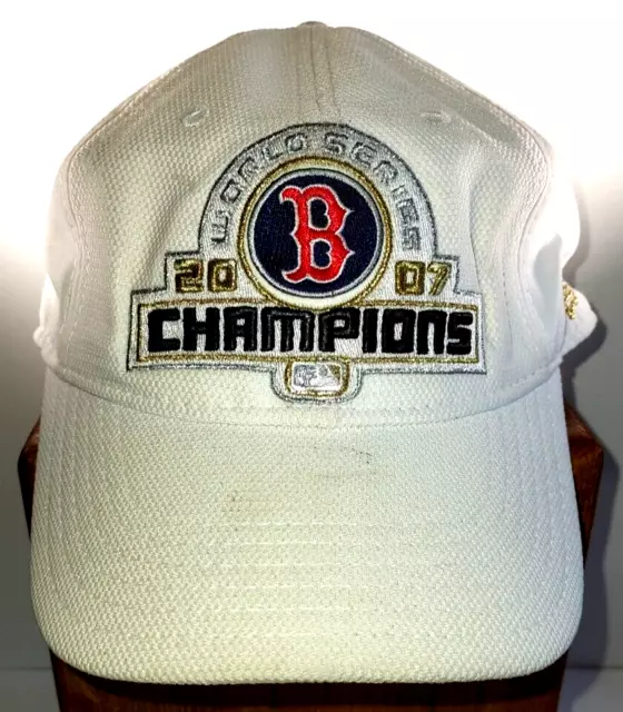 Vintage 2007 Boston Red Sox World Series White Cap Fits All & Brass Buckle Slide