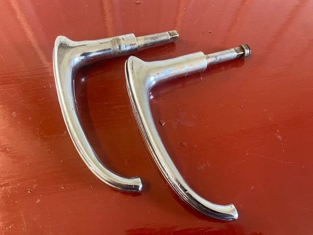 1930 's 1940 'S CHEVY GMC TRUCK EXTERIOR DOOR HANDLE SET TAPPED SHAFTS