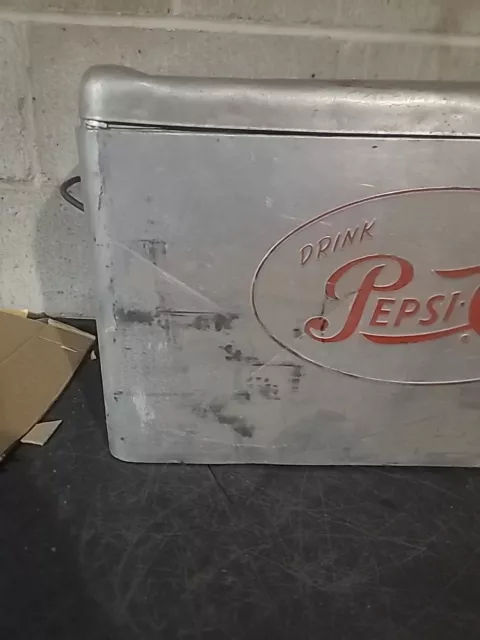 Pepsi Cola Vintage Retro 1950's Metal Aluminum Drink Cooler/Ice Chest Full Size 3