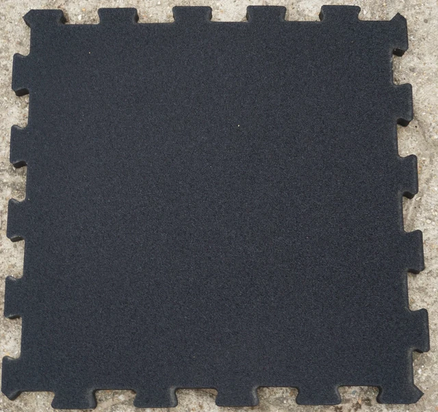 HEAVY DUTY INTERLOCKING Rubber floor tiles 47x47x2 20mm Thick, Gym Lot