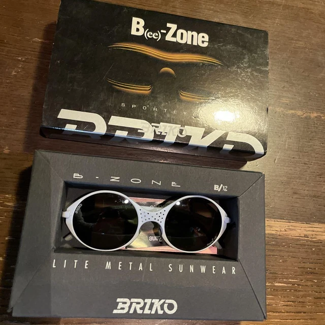 レアBRIKO B zone 90's Oakley mars Romeo レアBRIKO B zone 90's Oakley mars Romeo
