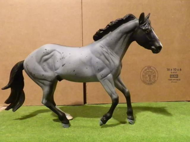 Custom Breyer blue roan Quarter Horse "Latigo"
