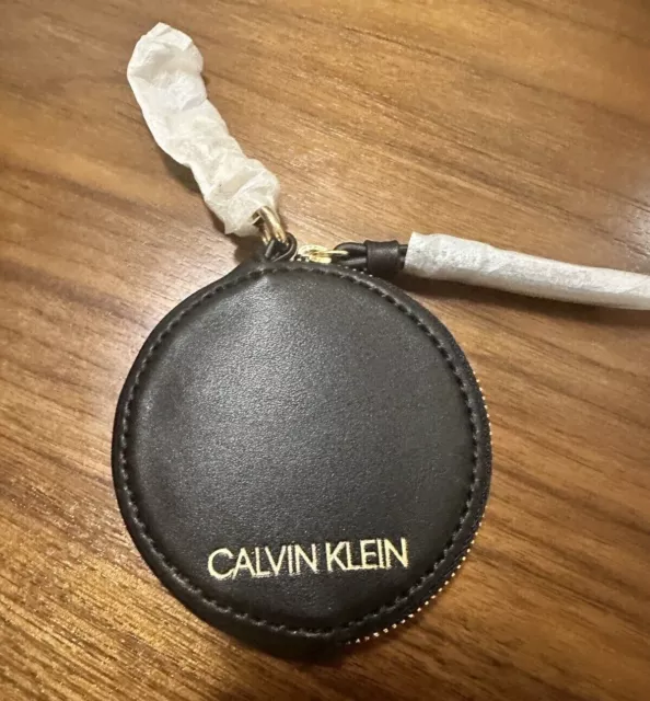 Calvin Klein Porter Shopper Brown/Khaki/Raspberry One Size: Handbags:  Amazon.com
