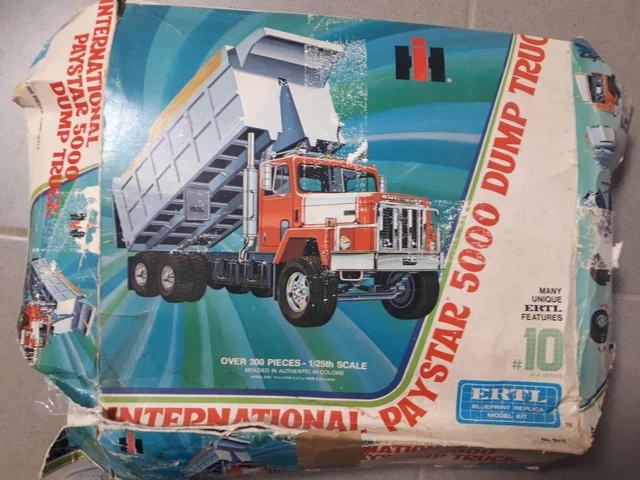MATCHBOX AMT Collector An 80 Camion Autocar Benne 1/25 Nb EUR 110,00 - FR