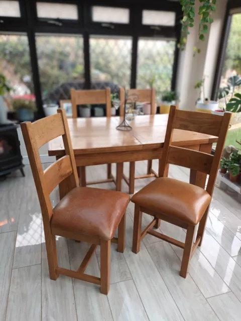 Dinning Table And 4 Chairs