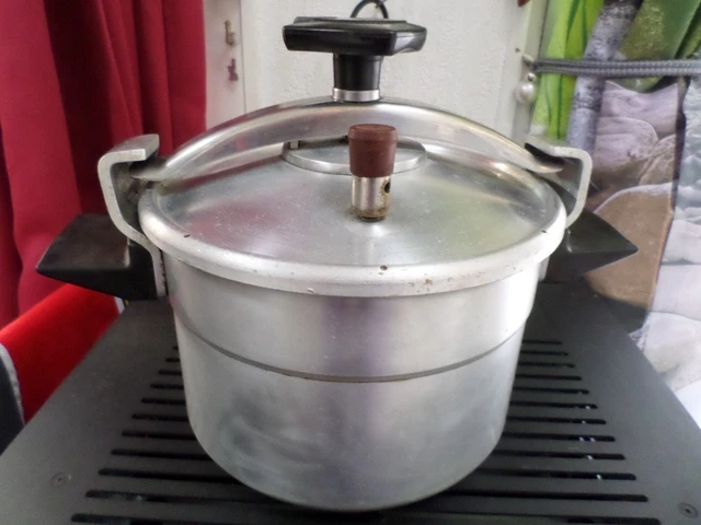 SEB VC204800 Cuiseur Vapeur 3 Nombre De Paniers 800 W Noir