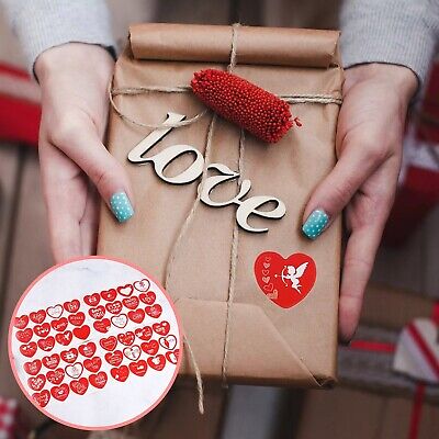 Paquete de regalo en forma de corazón del Día de San Valentín para equipos principiantes