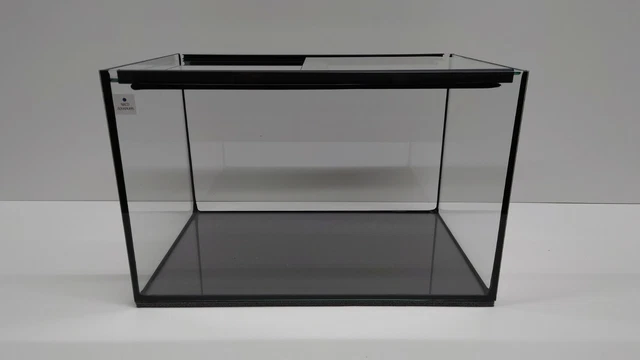 NACD AQUARIUMS 30L Aquarium Fish Tank 40 x 25 x 30cm + sliding glass cover