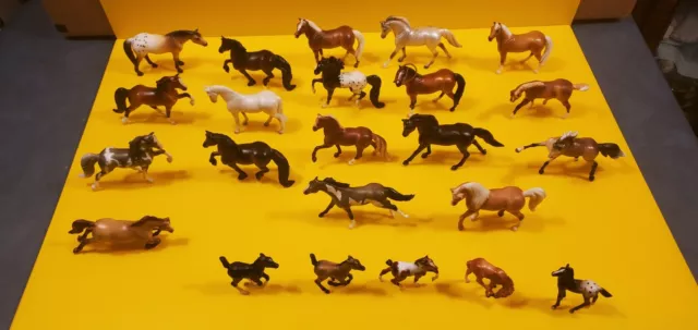 Breyer/Reeves Mixed Horses Lot of 23 (1999)