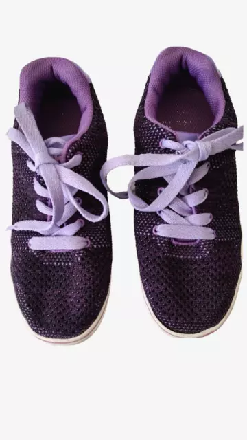 Osiris  Girls Purple Low Top shoes size 4