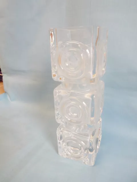 Skruf Bengt Edenfalk 8.25" high glass vase.