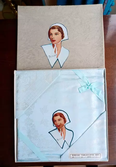 VINTAGE 1950s UNUSED DORCAS TABLECLOTH & NAPKINS BLUE in ORIGINAL BOX NOS ~ PROP