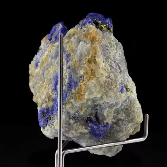 Lazurite. 525.0 Ct. Sar - E Sangue,Badakhshan Provincia,Afghanistan 3