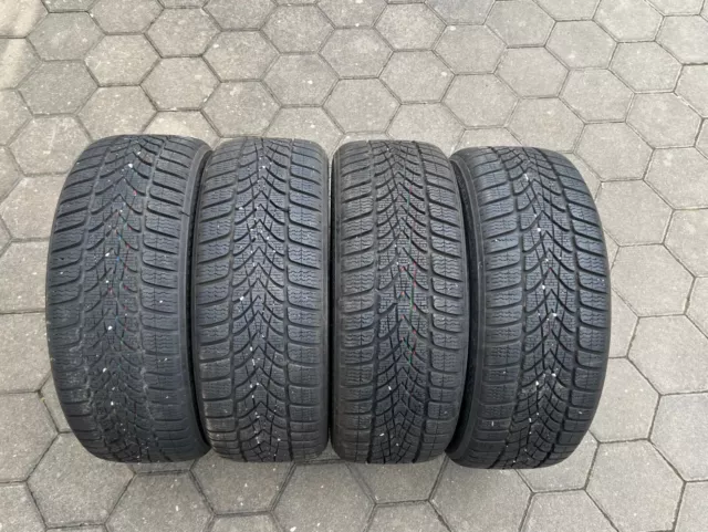 4 x Winterreifen 205/45 R17 88V M+S XL Dunlop SP Winter Sport 4D* RSC DSST RFT !