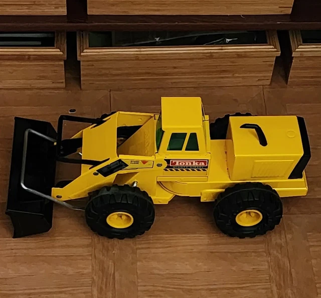 VINTAGE TONKA MIGHTY Diesel Steel Construction Front End Loader (Good