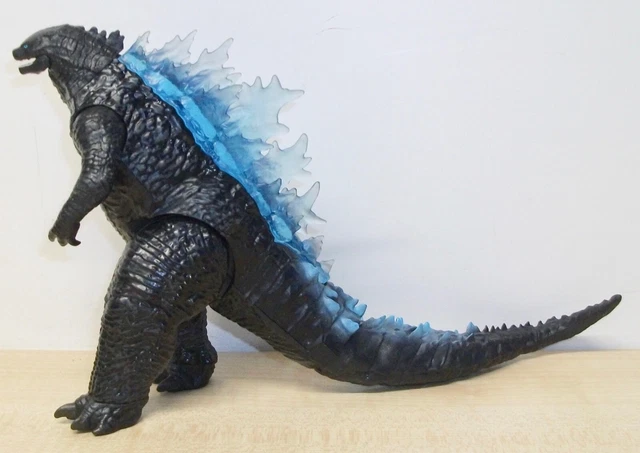 GODZILLA VS KONG - Godzilla, King Kong & Warbat action figures - Battle