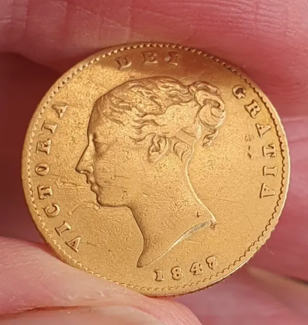 EXTREMELY RARE   1848/7  Queen Victoria Gold Half Sovereign.