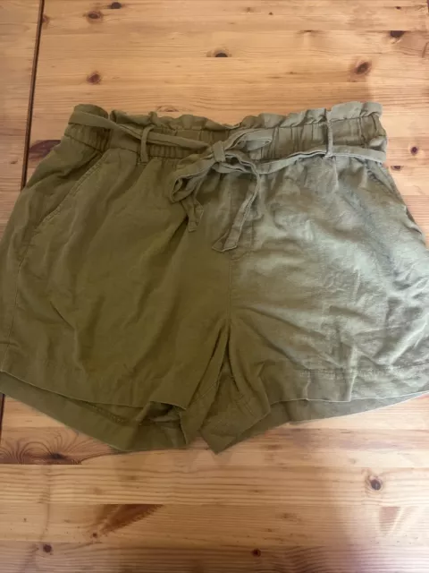 Old Navy Paper Bag Waist Belt Tie Shorts Pea Green Women’s Size 16 Elastic Waist