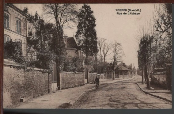 91 - YERRES - Rue de l'Abbaye
