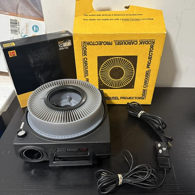 KODAK 750H CAROUSEL Projector W/ Remote Bulb Lens & Slide Tray Tested