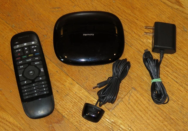 LOGITECH HARMONY COMPANION Universal Remote Control with Smart Hub & IR ...