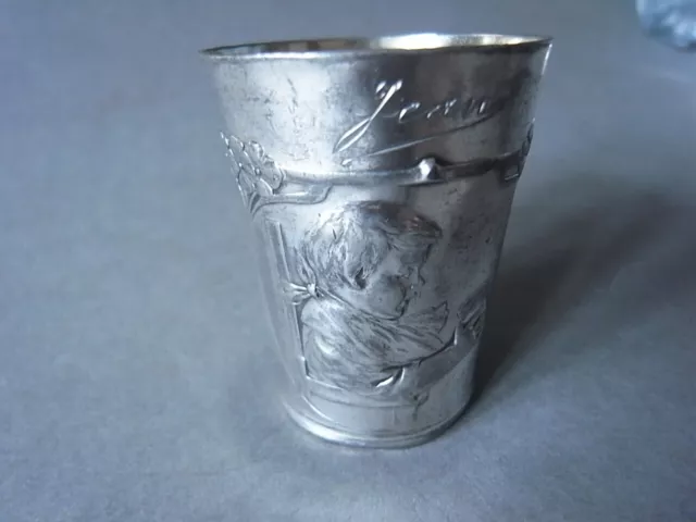 WMF floraler Jugendstil Wellenband Kinderbecher Straußenmarke G, OX 7 x 5,6 cm