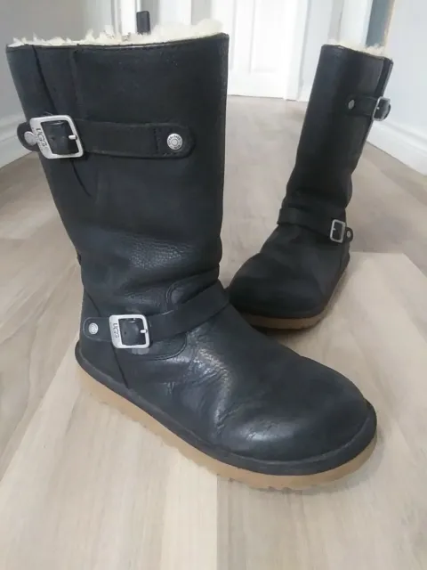 UGG Kensington Black Leather Moto Boots Waterproof Ladies Size 5 Bin G