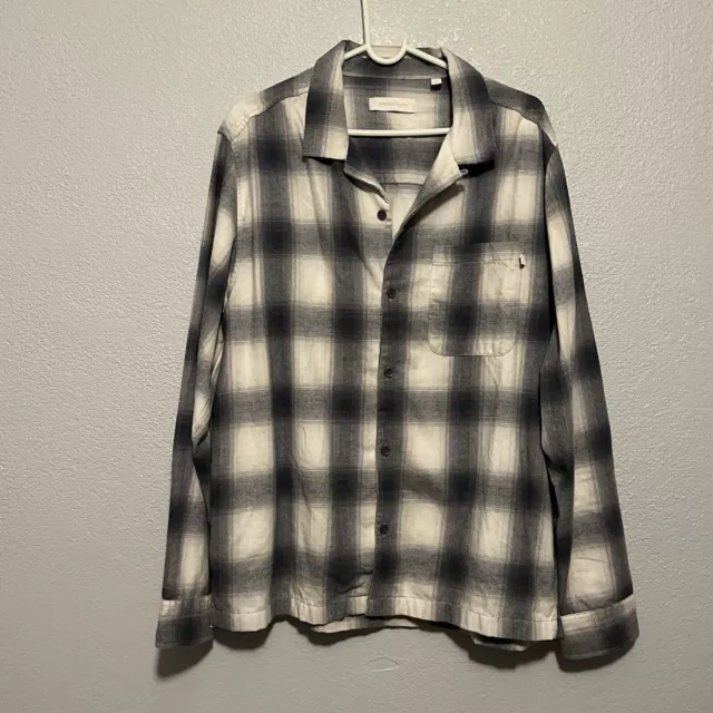 Urban Outfitters Standard Cloth Camp Collared Plaid Shirt Men’s Size Large