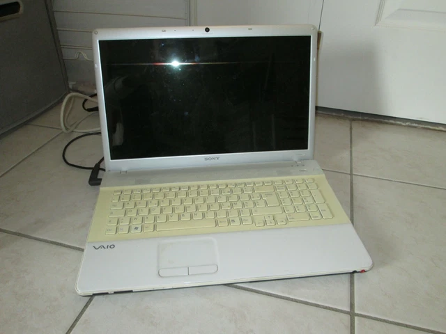 Écran LCD 15,6" Full HD 1920x1080 Pour Sony Vaio PCG-71211M - Neuf Sous Emballage