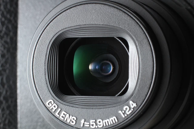 [Near MINT] SH 5709 RICOH GR DIGITAL II 10.1MP Digital Camera Black From JAPAN 3