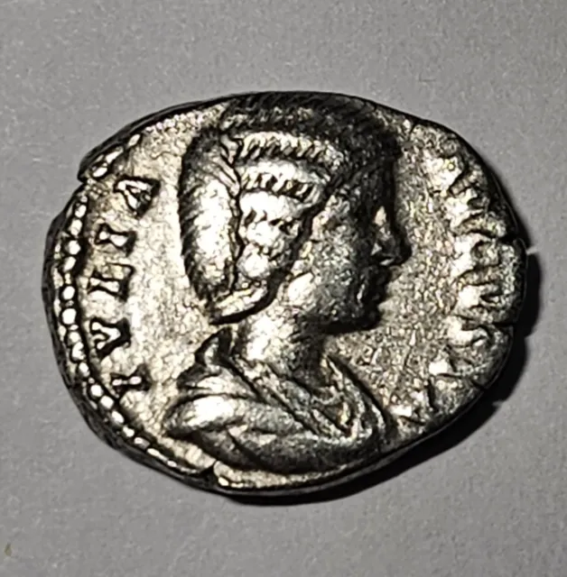 Great Genuine Ancient Roman Silver Coin JULIA DOMNA Felicitas "Good luck" 196 AD