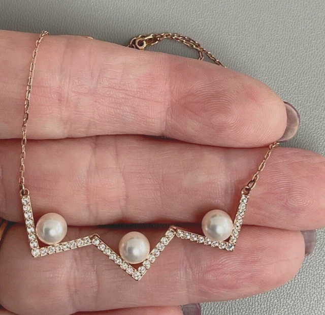 GENUINE SWAN SIGNED SWAROVSKI 