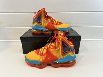 nike lebron x tune squad