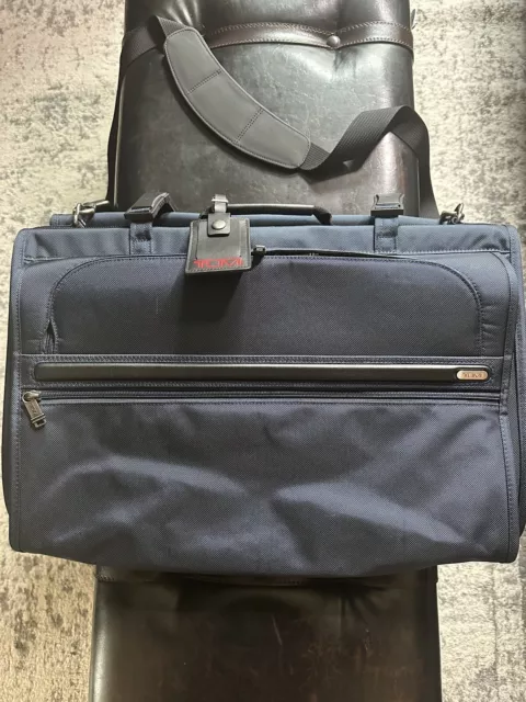 Tumi Alpha Tri-Fold Navy Blue Garment Bag Ballistic Nylon 22133 - New w/o Tags!