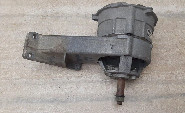 Alternateur Magneti Marelli 63306700 Fiat Panda 30 Avec Support Utilisé