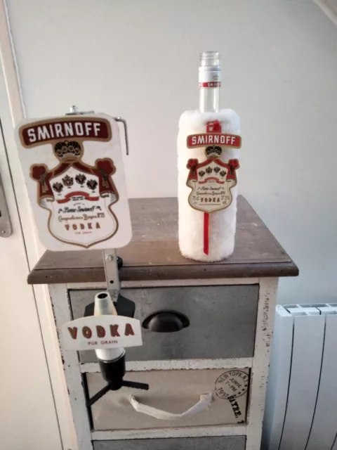 Doseur , distributeur d'alcool pour bar " VODKA SMIRNOFF " avec sa bouteille
