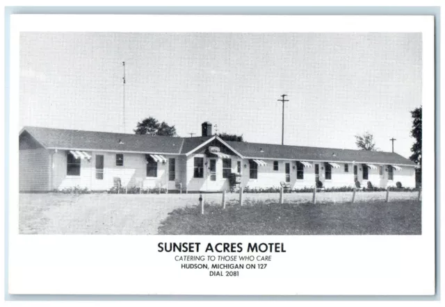 c1940's Sunset Acres Motel Exterior Hudson Michigan MI Unposted Vintage Postcard