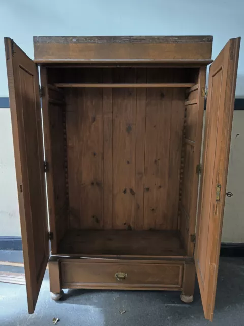 Kleiderschrank Biedermeier antik, kein Barock, zerlegbar 3