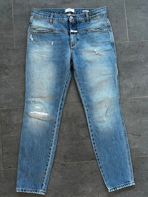 Closed sales cropped worker