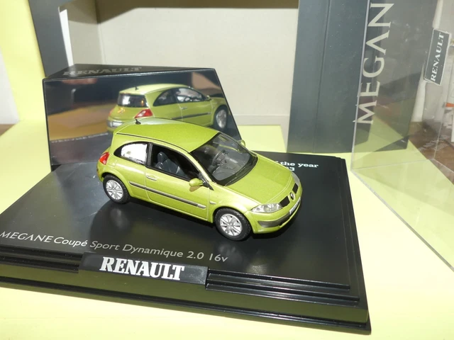 Norev 1/43 – Renault Megane Coupe Sport Dynamique 2.0 16V Grise 2003 – Boîte Incluse