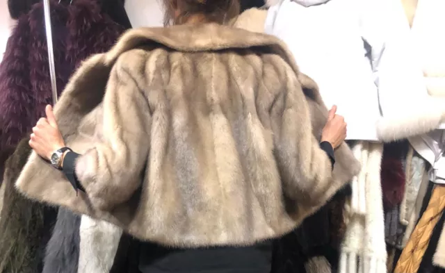 Nerzjacke Nerz taupe Pelzjacke Pelz Real Fur Mink Jacket Visone Pelliccia Bolero