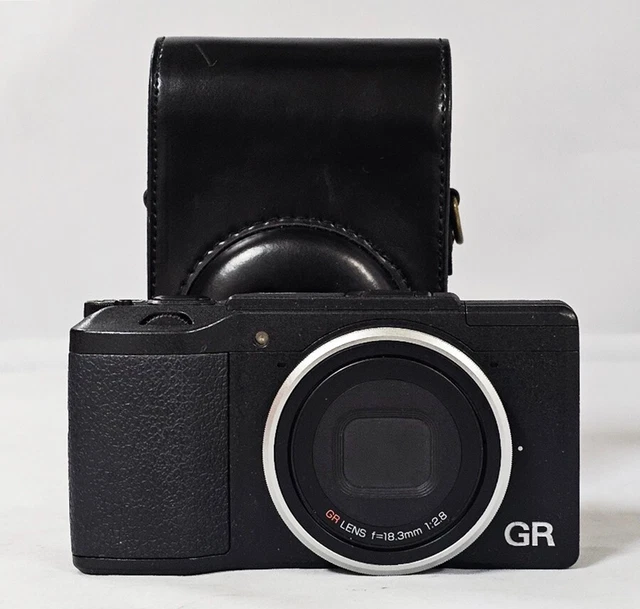 #Ricoh GR II Compact Digital Camera 16.2MP+CASE(s/n 09105468)