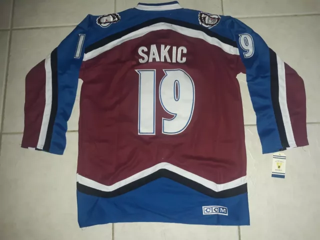 Colorado Avalanche #19 Joe Sakic St. Patrick's Day Green Jersey on sale,for  Cheap,wholesale from China