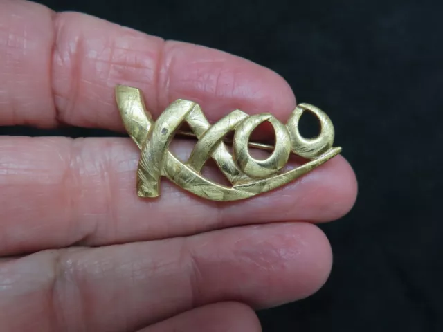 Vintage Gold Tone XXOO Hugs & Kisses Brooch