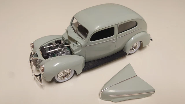 AMT 1960 Ford Starliner Custom Modellbausatz 1:25 – Kustom Kruisers Serie Mit 118 Teilen